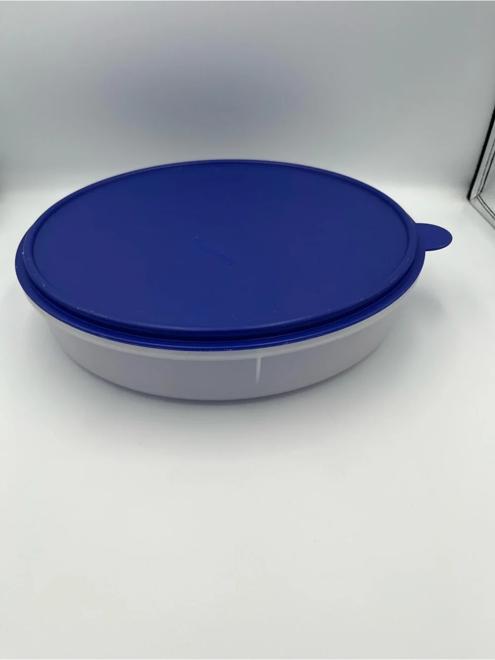 Vintage Tupperware 12” Round Pie Cupcake Cookie Container #242-5 w/Lid